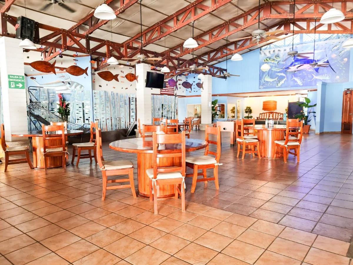 Fish Hook Marina Hotel غولفيتو المظهر الخارجي الصورة