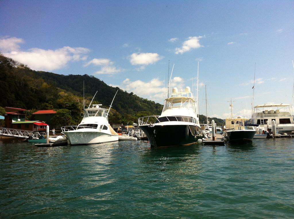 Fish Hook Marina Hotel غولفيتو المظهر الخارجي الصورة
